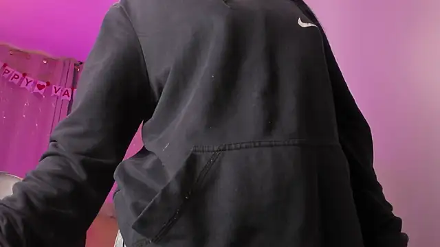 Zara dulce online show from February 13, 2026, 12:05 pm