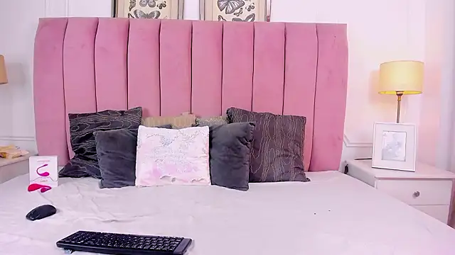 Santy carrington online show from March 4, 2026, 7:54 pm