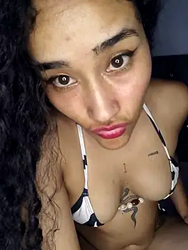 jaderossxx online show from May 17, 2026, 9:26 pm