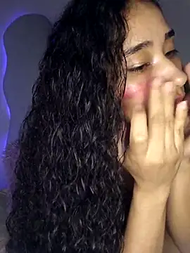 jaderossxx online show from April 30, 2026, 2:51 am