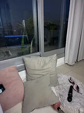 IvonneJoy online show from February 25, 2026, 10:53 pm