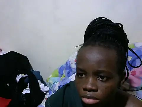 Snapshot of Thicky_kyla chatting on August 3, 2026, 6:58 pm Thicky kyla online show from August 3, 2026, 6:58 pm