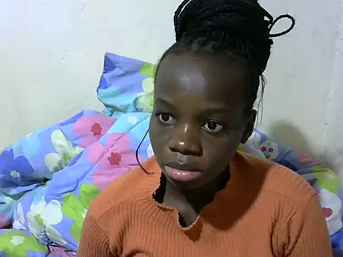 Snapshot of Thicky_kyla chatting on July 17, 2026, 10:18 pm Thicky kyla online show from July 17, 2026, 10:18 pm