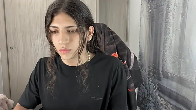 gabriel  manson online show from December 14, 2025, 1:12 am