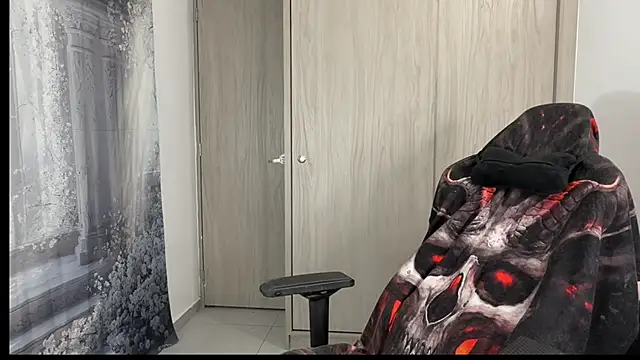 gabriel  manson online show from November 1, 2025, 12:28 am