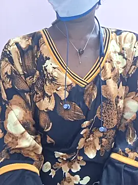 Snapshot of Tamil--Rani chatting on December 1, 2025, 2:40 pm Tamil--Rani online show from December 1, 2025, 2:40 pm