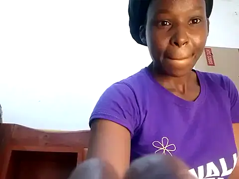 Claris2 online show from October 18, 2025, 8:11 pm