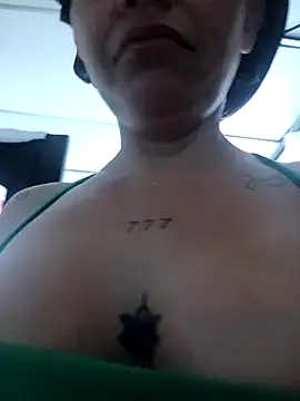 Magica lorena online show from October 12, 2025, 12:17 pm