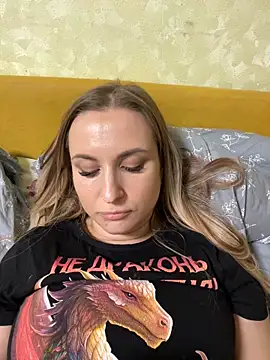 OlgaBuzzz online show from February 4, 2025, 12:00 pm