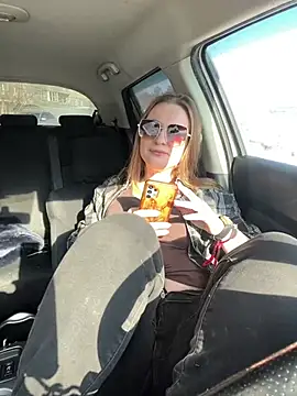 OlgaBuzzz online show from February 20, 2026, 6:10 am