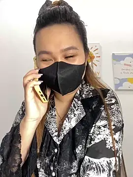 Odette68 online show from October 30, 2025, 1:15 am