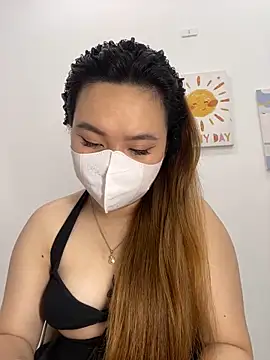 Odette68 online show from October 28, 2025, 1:17 am