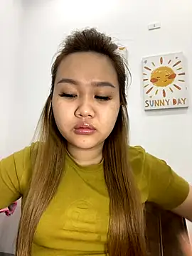 Odette68 online show from December 4, 2025, 11:59 pm