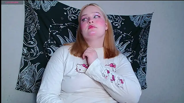 rozzhaos8 online show from February 7, 2026, 1:41 pm