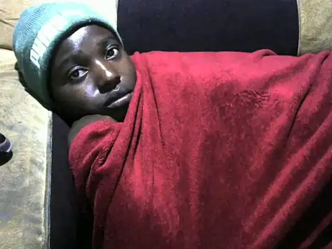 Snapshot of sweet_gal01 chatting on March 6, 2026, 6:47 pm sweet gal01 online show from March 6, 2026, 6:47 pm