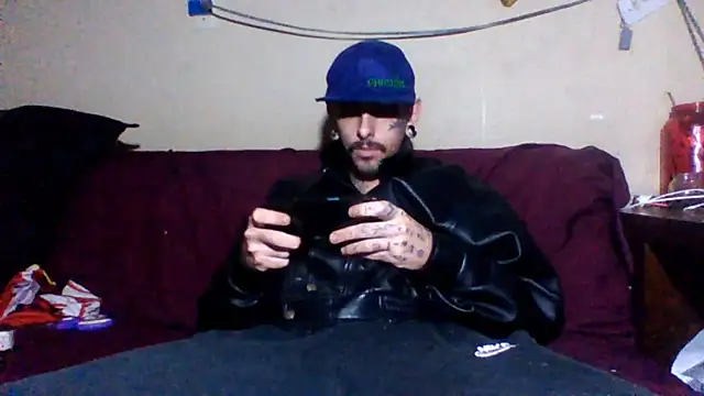 Snapshot of sellvageria chatting on June 23, 2026, 8:29 pm sellvageria online show from June 23, 2026, 8:29 pm