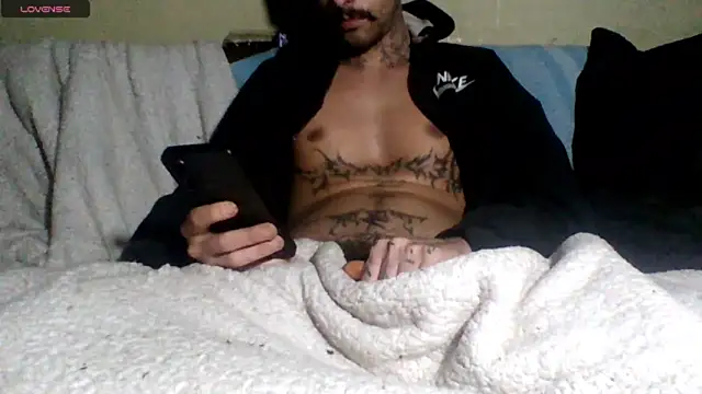 Snapshot of sellvageria chatting on May 24, 2026, 10:20 pm sellvageria online show from May 24, 2026, 10:20 pm