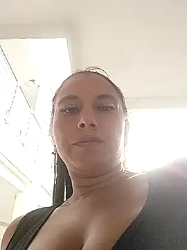 Snapshot of andreu_mature chatting on November 6, 2025, 10:25 pm andreu mature online show from November 6, 2025, 10:25 pm