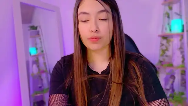 Snapshot of Abella_ruiz chatting on June 14, 2026, 1:35 am Abella ruiz online show from June 14, 2026, 1:35 am