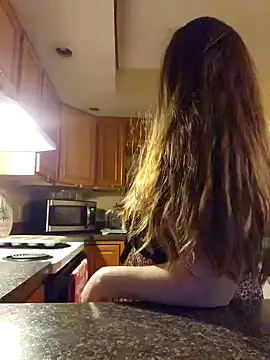 SarahsPlayground417 online show from December 17, 2024, 4:01 am