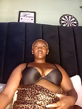 Snapshot of Black_Starr chatting on December 14, 2024, 9:51 am Black Starr online show from December 14, 2024, 9:51 am