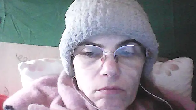 Snapshot of Musical__fantasy chatting on April 7, 2026, 7:37 pm Musical fantasy online show from April 7, 2026, 7:37 pm