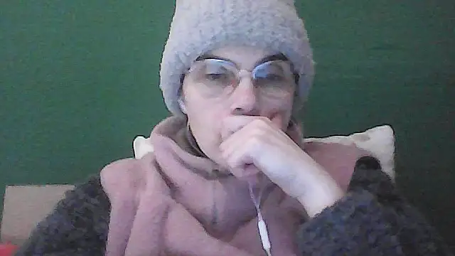 Musical  fantasy online show from December 15, 2025, 7:52 pm