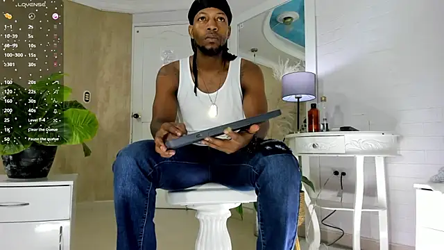 Snapshot of RicoBrown777_ chatting on June 11, 2026, 3:58 am RicoBrown777 online show from June 11, 2026, 3:58 am