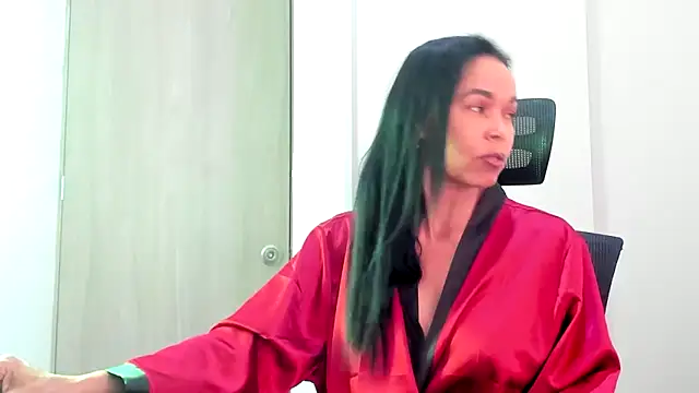 Snapshot of Evawalker_ chatting on September 26, 2025, 9:10 pm Evawalker online show from September 26, 2025, 9:10 pm