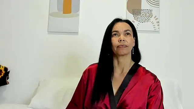 Snapshot of Evawalker_ chatting on March 22, 2025, 4:56 am Evawalker online show from March 22, 2025, 4:56 am