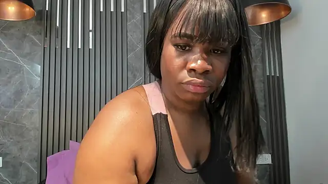 SaraiEvans online show from December 5, 2025, 3:27 am