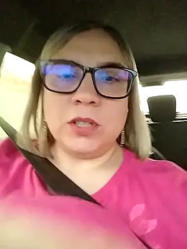 Snapshot of MissMaria chatting on October 3, 2025, 7:26 pm MissMaria online show from October 3, 2025, 7:26 pm