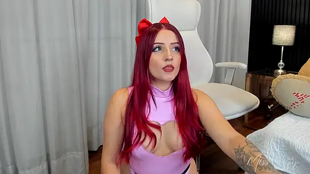 Snapshot of misspaulinaa chatting on March 7, 2025, 11:16 pm misspaulinaa online show from March 7, 2025, 11:16 pm