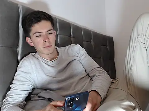 Eliantg online show from September 18, 2025, 11:30 pm