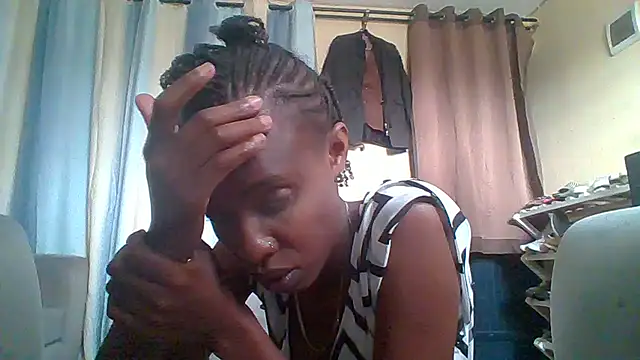 Snapshot of likys123 chatting on November 1, 2025, 10:53 am likys123 online show from November 1, 2025, 10:53 am