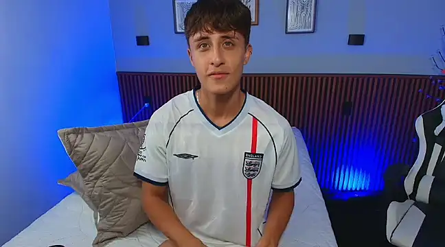 Snapshot of JoseloEvans chatting on March 9, 2025, 12:31 am JoseloEvans online show from March 9, 2025, 12:31 am