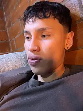 pipeynick online show from October 10, 2025, 1:28 am