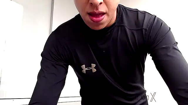 Snapshot of pipeynick chatting on February 21, 2026, 8:11 pm pipeynick online show from February 21, 2026, 8:11 pm