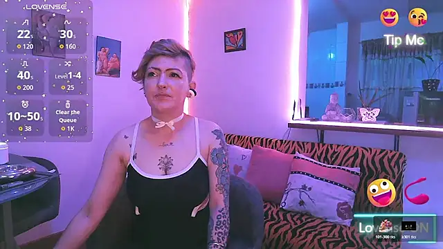 Maria fernandaxxx  online show from October 30, 2025, 8:17 pm