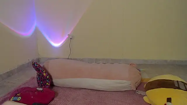  maiahairy  online show from January 31, 2025, 11:24 pm