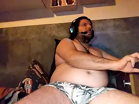 bumbumtatuado online show from November 3, 2025, 11:52 pm