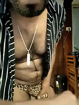 thickindianmonstet online show from April 25, 2026, 12:41 pm