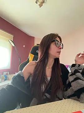 SOFIASWEETSECRETT online show from March 3, 2026, 9:16 am