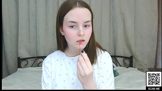 Wild  flowers online show from January 20, 2025, 3:28 pm