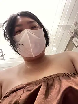 Snapshot of Hachi_Sweetbabie_ chatting on February 4, 2026, 11:16 am Hachi Sweetbabie online show from February 4, 2026, 11:16 am