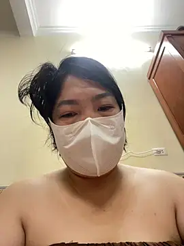 Snapshot of Hachi_Sweetbabie_ chatting on March 21, 2026, 8:19 am Hachi Sweetbabie online show from March 21, 2026, 8:19 am