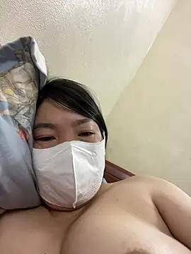 Snapshot of Hachi_Sweetbabie_ chatting on June 17, 2026, 11:14 pm Hachi Sweetbabie online show from June 17, 2026, 11:14 pm