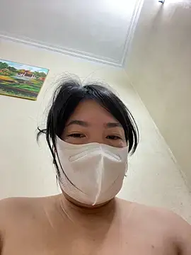 Hachi Sweetbabie  online show from November 22, 2025, 12:54 am