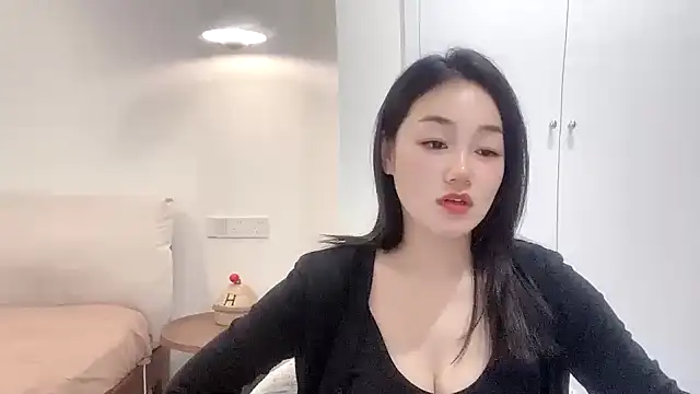 cloud8822 online show from May 9, 2026, 7:23 am