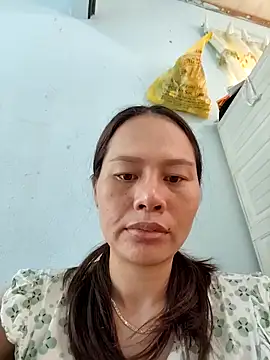 Snapshot of Baby-ladyass20 chatting on November 1, 2025, 1:56 am Baby-ladyass20 online show from November 1, 2025, 1:56 am